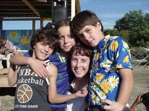 Liz_with_former_Brickcamp_girls